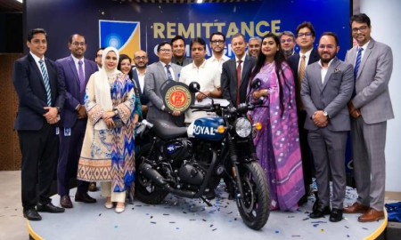 ব্র্যাক ব্যাংকের রেমিট্যিান্স ক্যাম্পেইনে গ্রাহক জিতলেন রয়্যাল এনফিল্ড