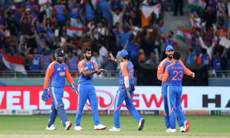 ৩৩ রানে শেষ ৯ উইকেট হারিয়ে দেড় শ’র আগেই অলআউট পাকিস্তান