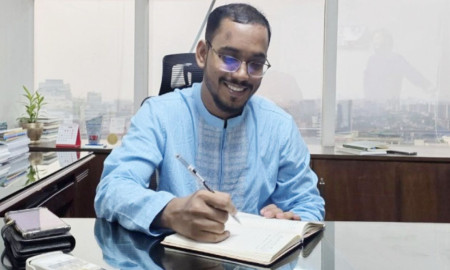 খাগড়াছড়ির কিশোরী ধর্ষণকে ‘ভুয়া’ বলায় হান্নান মাসউদ সমালোচিত, অতঃপর দুঃখপ্রকাশ