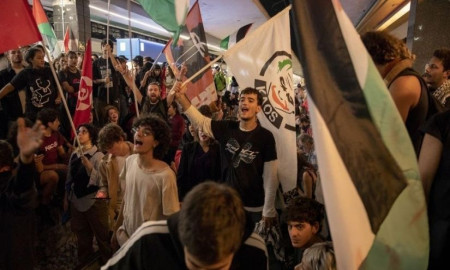 ফ্লোটিলায় হামলার প্রতিবাদে ইউরোপের ৫ দেশে বিক্ষোভ