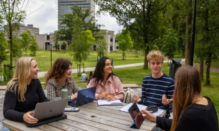 স্কলারশিপে স্নাতকোত্তর করুন নেদারল্যান্ডের রাডবউড বিশ্ববিদ্যালয়ে, আবাসনসহ মিলবে নানা সুবিধা