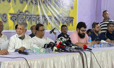 দেশের ক্রিকেট বয়কটের হুমকি ক্লাব সংগঠকদের