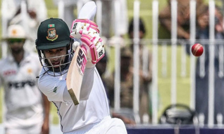 আসছে আয়ারল্যান্ড, মিরপুরেই মুশফিকের মাইলফলক ‘সেঞ্চুরি’