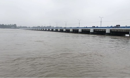 তিস্তার পানিবৃদ্ধিতে লালমনিরহাটে প্লাবিত দশ ইউনিয়ন, পানিবন্দি ২০ হাজার পরিবার