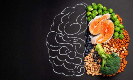 মস্তিষ্কের ক্ষমতা বাড়ায় যে ৮টি খাবার