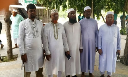 ইবতেদায়ি শিক্ষকদের  প্রতিনিধি দল প্রধান উপদেষ্টার কার্যালয়ে