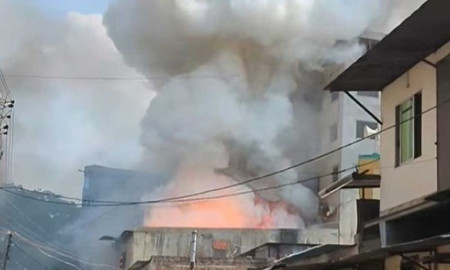 মিরপুরে গার্মেন্টস ও কেমিক্যাল গোডাউনের আগুনে মৃত্যু বেড়ে ৯