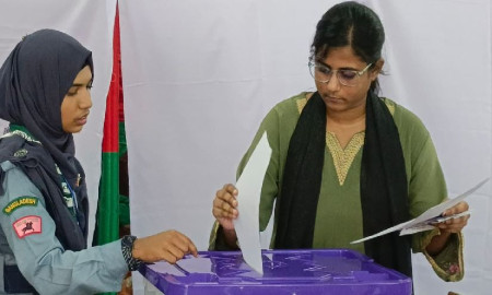 চাকসু নির্বাচনে ভোটগ্রহণ শুরু