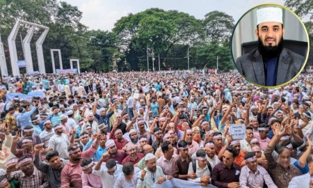 এবার শিক্ষকদের পাশে মিজানুর রহমান আজহারী