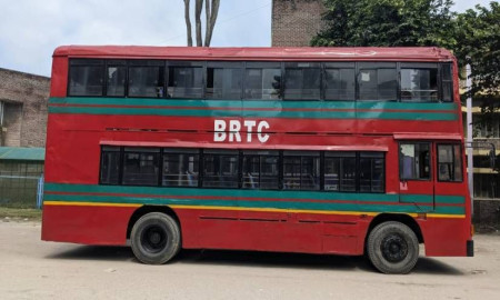 হাবিপ্রবির পরিবহন পুলে যুক্ত হয়েছে আরেকটি দ্বিতল বাস