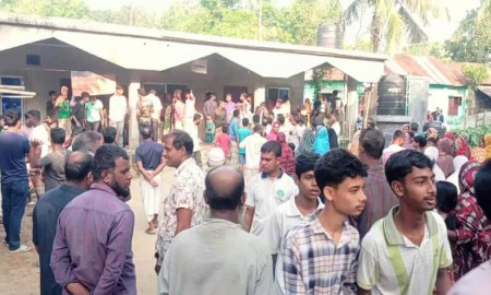 নওগাঁয় মাদরাসা থেকে ছাত্রের লাশ উদ্ধার