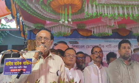 দেশের পরিবর্তন চাইলে আগে নিজেদের পরিবর্তন করতে হবে: কর্নেল অলি