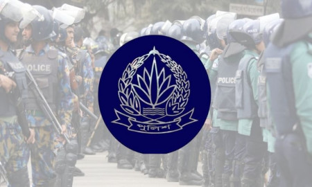 সারাদেশে পুলিশের সব ইউনিটকে সর্বোচ্চ সতর্ক থাকার নির্দেশ