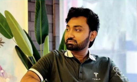 ‌‌‘ত্রিভুজ প্রেমের গল্প সাজিয়ে জুবায়েদের চরিত্র হননের চেষ্টা করছে’