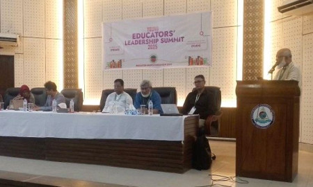 স্কুলে ‘ধর্মীয় বিশ্বাসের প্রতিফলন না হওয়া’য় কওমি মাদ্রাসায় ঝুঁকছেন শিক্ষার্থীদের অভিভাবকরা: ড. খ ম কবিরুল