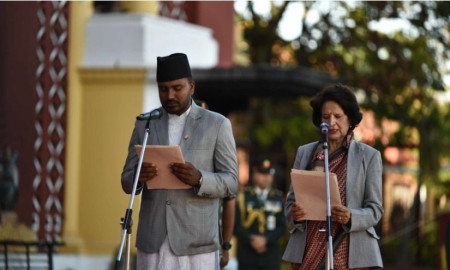 নেপালের মন্ত্রিসভায় যোগ দিলেন দুই তরুণ