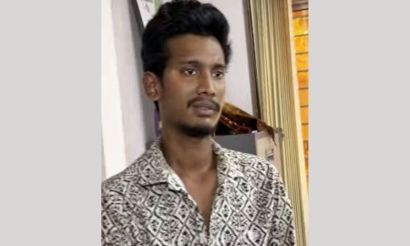 জবির নারী শিক্ষার্থীকে শ্লীলতাহানি: সেই যুবক আটক