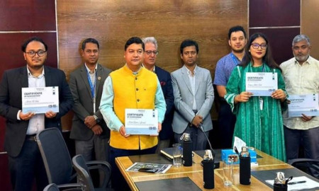 এনএসইউতে ‘গ্র্যাজুয়েট কলোকিয়াম সিরিজ: ফল ২০২৫’ অনুষ্ঠিত