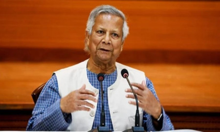 নির্বাচন বানচালের চেষ্টা হবে, হঠাৎ আক্রমণ আসতে পারে: প্রধান উপদেষ্টা