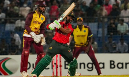 সহজ ম্যাচ কঠিন করে হেরে সিরিজও হাতছাড়া বাংলাদেশের