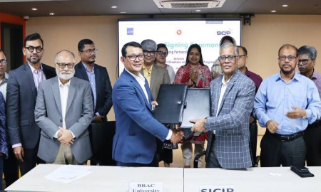 ব্র্যাক ইউনিভার্সিটি ও অর্থ মন্ত্রণালয়ের মধ্যে উন্নত প্রশিক্ষণ কার্যক্রম বাস্তবায়নে চুক্তি স্বাক্ষর