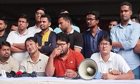 জকসু নির্বাচনে প্রশাসন একটি বিশেষ গোষ্ঠীকে সুবিধা দিতে তাড়াহুড়ো করেছে - জবি ছাত্রদল