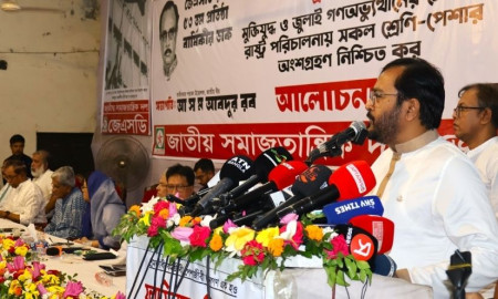 বিএনপি-আওয়ামী লীগ বলয় ভেঙে বিএনপি-জামায়াত দ্বিদলীয় বলয় তৈরির প্রচেষ্টা চলছে