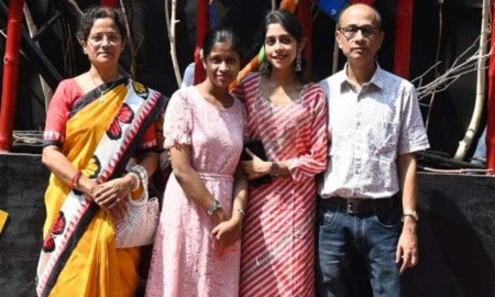 চার বছরে ক্যান্সারের ৮২ কেমো, তবুও উচ্চ মাধ্যমিকে নবম হার না মানা অদ্রিজা