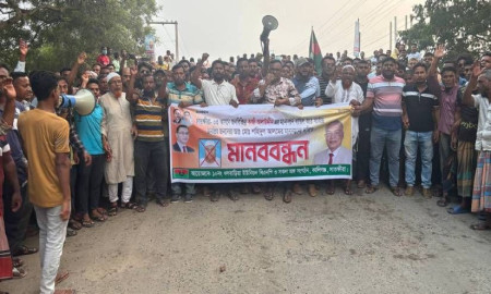 ডা. শহিদুলকে মনোনয়ন না দেওয়ায় দ্বিতীয় দিনের মতো উত্তাল কালীগঞ্জ