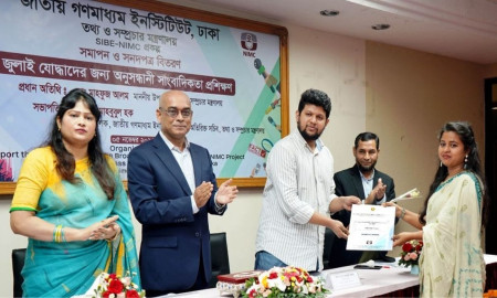 জুলাই যোদ্ধারা মিডিয়ায় যুক্ত হলে মিডিয়ার গুণগত পরিবর্তন আসবে: তথ্য ও সম্প্রচার উপদেষ্টা