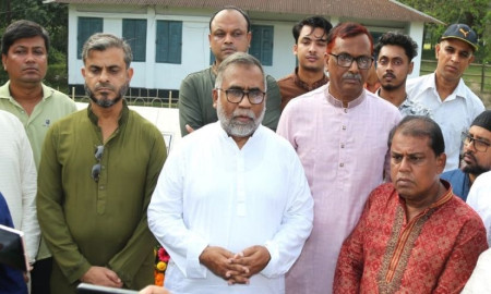 আদর্শিক ও রাজনৈতিকভাবে বিভক্ত জনগোষ্ঠী দিয়ে রাষ্ট্রের কল্যাণ সম্ভব নয়: ইবি ভিসি