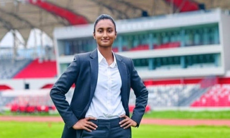হাইজাম্পের রেকর্ডধারী থেকে নারী ফুটবলের কোচ, যবিপ্রবি শিক্ষার্থী উম্মে হাফসা