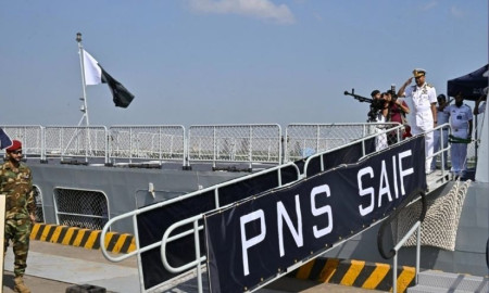 চার দিনের সফরে পাকিস্তানের নৌবাহিনীর জাহাজ বাংলাদেশে