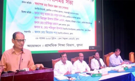 সহকারী শিক্ষকদের এই মুহূর্তে আন্দোলনে যাওয়া অযৌক্তিক: গণশিক্ষা উপদেষ্টা