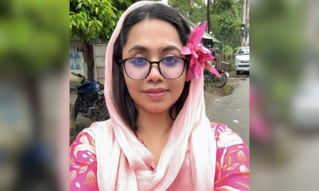 নিজের পয়সায় পোস্টার বানিয়ে লিখতে হয় ‘প্রচারে এলাকাবাসী’, ভাবতেই শরম লাগে