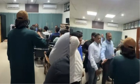 ‘এই বেয়াদব ছেলে, গেট আউট’ রাকসুর জিএসকে রাবির ভারপ্রাপ্ত রেজিস্ট্রার