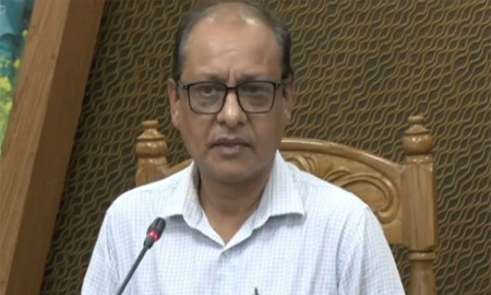 প্রাথমিক বিদ্যালয়ের শিক্ষক ঘাটতি পূরণে যে নির্দেশ দিলেন উপদেষ্টা