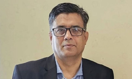 আমি যখন ‘টাচ’ বলছিলাম, সফটওয়্যারটি সম্ভবত ‘কাজ’ শুনেছিল