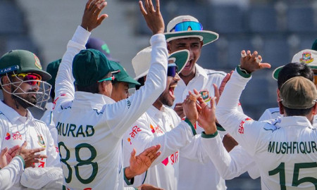 সিলেট টেস্টে উল্টোচিত্র দ্বিতীয় সেশনে, প্রত্যাবর্তন বাংলাদেশের