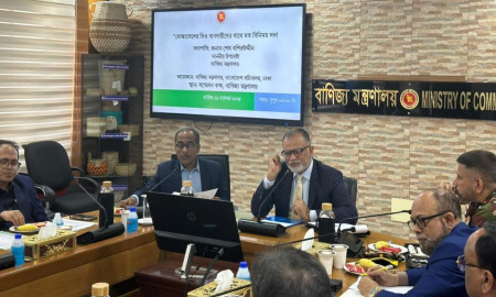 ভোক্তার স্বার্থে কাজ করাই আমাদের মূল উদ্দেশ্য: বাণিজ্য উপদেষ্টা