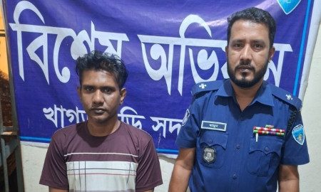 পুলিশের বিশেষ অভিযানে ২০ মামলার পলাতক আসামি গ্রেফতার