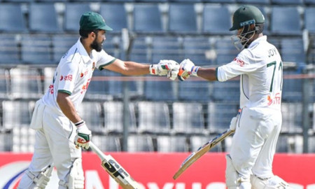 জয়ের সেঞ্চুরির অপেক্ষা নিয়ে চা-বিরতিতে বাংলাদেশ