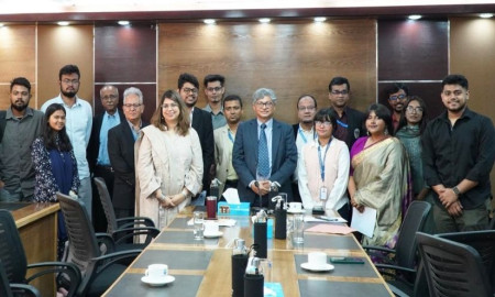 নর্থ সাউথ ইউনিভার্সিটিতে ‘আন্ডারগ্র্যাজুয়েট কলোকিয়াম সিরিজ-ফল ২০২৫’ অনুষ্ঠিত