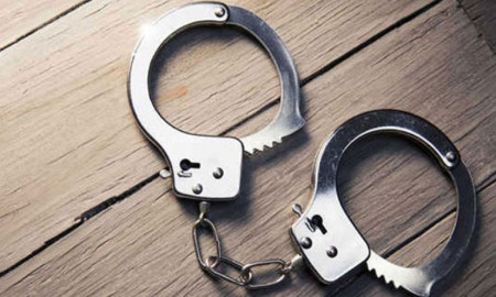 তেজগাঁও রেললাইনে আগুন, আটক ২