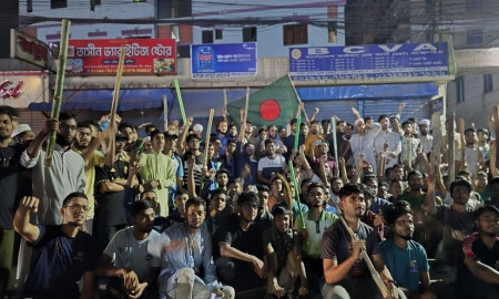 মধ্য রাতে ছাত্রশিবির তা’মীরুল মিল্লাত শাখার বিক্ষোভ, আওয়ামী লীগকে হুঁশিয়ারি