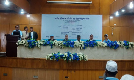 পঙ্গুত্ব মোকাবেলায় হাসপাতালে প্রশিক্ষিত রিহ্যাবিলিটেশন জনবল নিয়োগের দাবি বিশেষজ্ঞদের