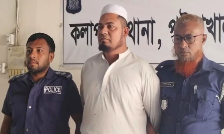 দুই শতাংশ জমির বরাদ্দ পেলেও দলিল করে নেন দুই একরের, অতঃপর...