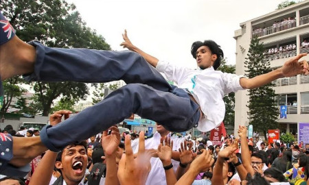 যশোর শিক্ষাবোর্ডে নতুন করে জিপিএ-৫ পেলেন ৭২ শিক্ষার্থী