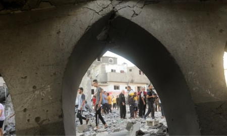 ইসরায়েলি হামলায় গাজার ঐতিহাসিক প্রাসাদ ধ্বংস করে ২০ হাজার প্রত্নবস্তু লুট