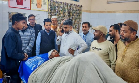 চুয়াডাঙ্গায় প্রতীকী দাঁড়িপাল্লা টাঙানোকে কেন্দ্র করে বিএনপি–জামায়াত সংঘর্ষ, আহত ১১